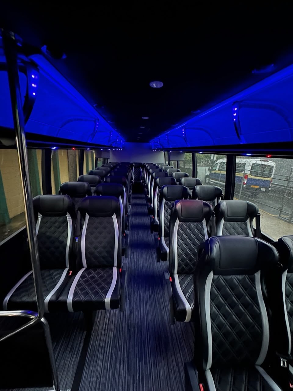 Mini Bus (30-40 Pax) in the USA